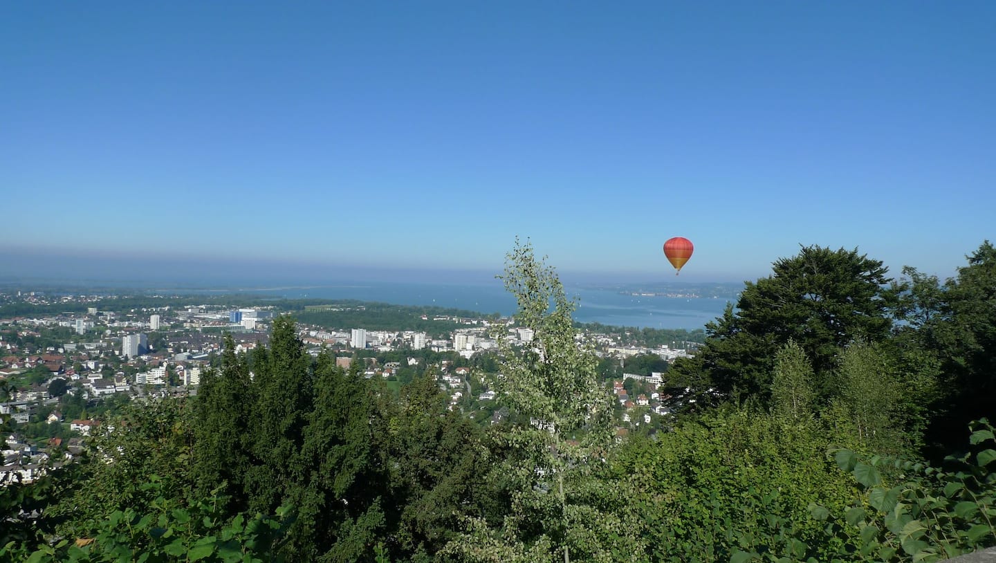 Blick auf Bregenz und den Bodensee